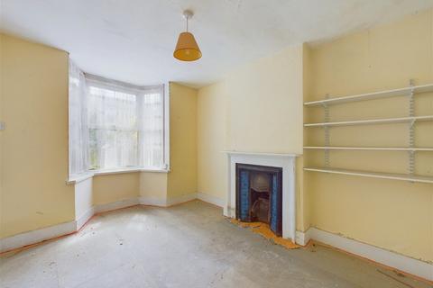 2 bedroom semi-detached house for sale, Burford Road, Horsham RH13