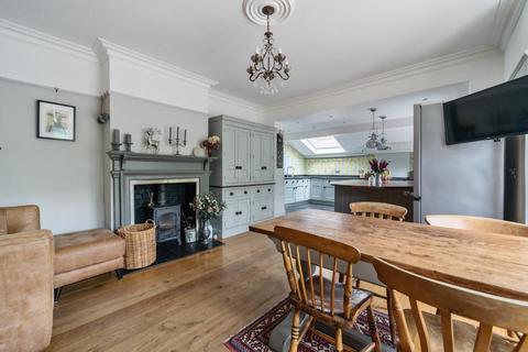 5 bedroom detached house for sale, Chinnor,  South Oxfordshire,  OX39