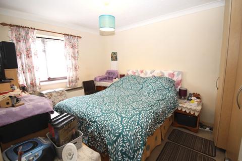 2 bedroom maisonette for sale, Flat , Parklands Court, Clacton-on-Sea