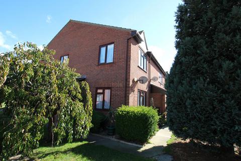 2 bedroom maisonette for sale, Flat , Parklands Court, Clacton-on-Sea