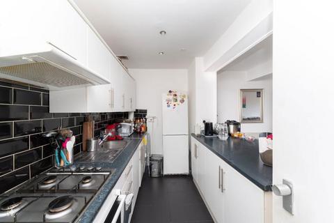 2 bedroom flat for sale, 34 Porchester Square, London, London, W2 6AS