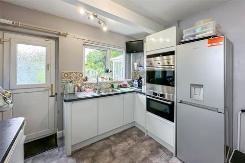 2 bedroom bungalow for sale, Green Lane, St. Albans, Hertfordshire, AL3