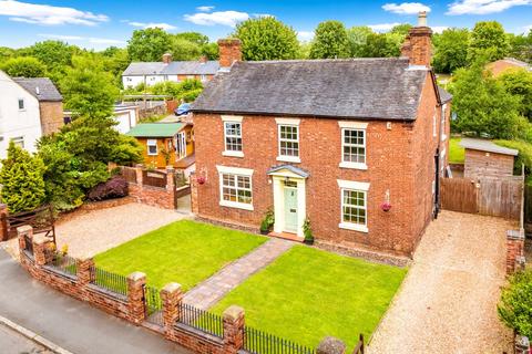 4 bedroom detached house for sale, Aqueduct Road, Aqueduct Village, Telford, Shropshire, TF3