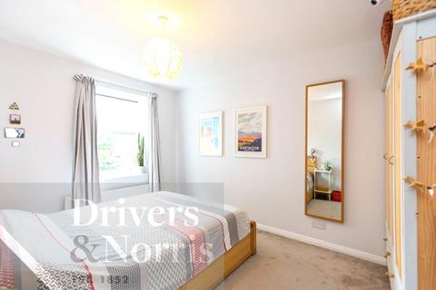 2 bedroom apartment to rent, Weavers Way, Camden, London, NW1
