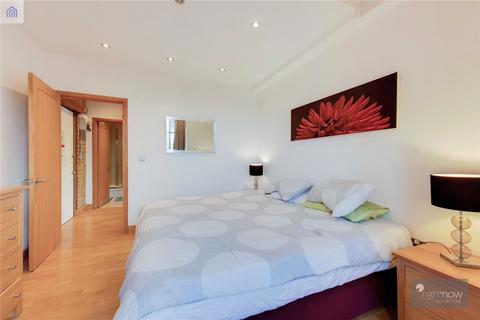 3 bedroom apartment for sale, Tower Bridge Road, London, SE1