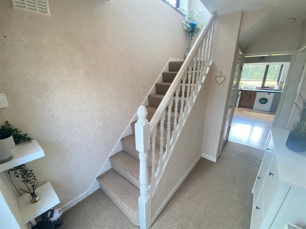 206 High Barn Street, Royton 3 bed semidetached house for sale £260,000