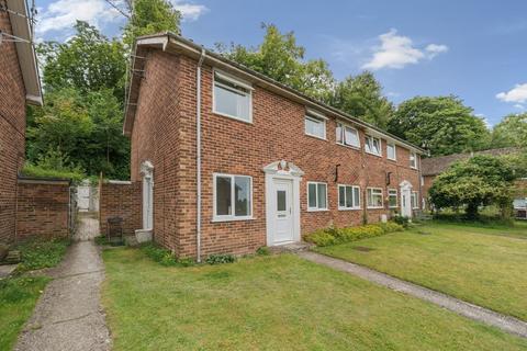 2 bedroom flat for sale, Neville Close, Andover,