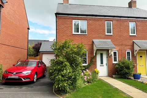 3 bedroom semi-detached house for sale, Banbury,  Oxfordshire,  OX15