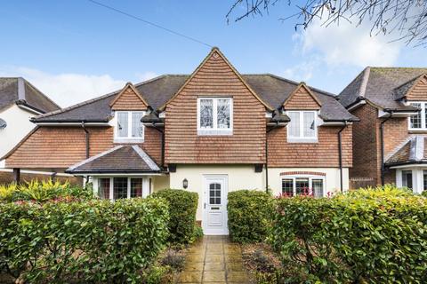 4 bedroom detached house for sale, Leigh Gardens, Andover,