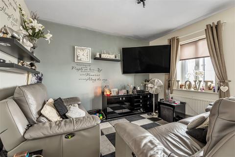 11 Sawyer Close, Tidworth, SP9 7FX