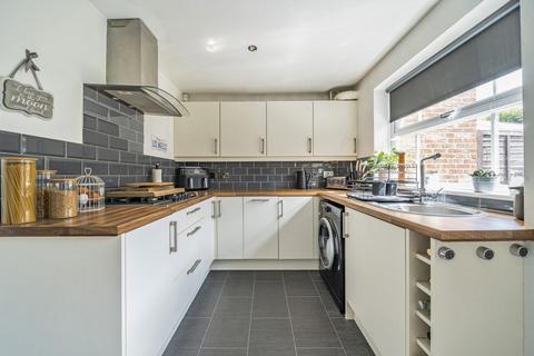 38 Bartholomew Place, Warfield, Bracknell, RG42 3DQ
