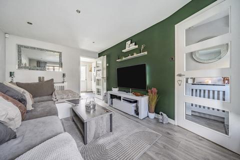 38 Bartholomew Place, Warfield, Bracknell, RG42 3DQ