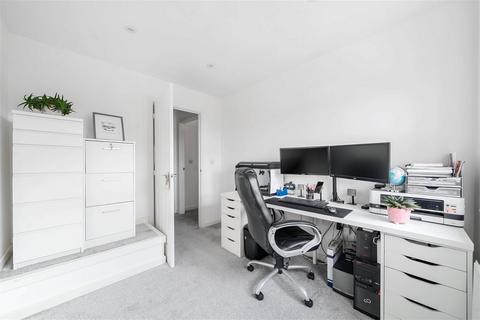25 Pierce Road, Tidworth, SP9 7WQ