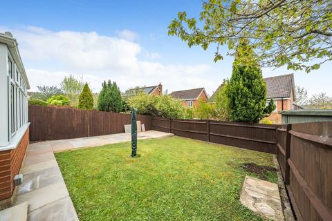 9 Barnfield Rise, Andover, SP10 2UQ