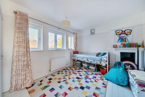25 Bulbery, Abbotts Ann, Andover, SP11 7BN