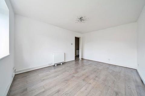 Flat 3, Castle Mews, 187 Andover Road, Ludgershall, Andover, SP11 9NG