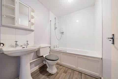 Flat 3, Castle Mews, 187 Andover Road, Ludgershall, Andover, SP11 9NG