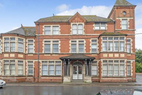 Flat 15, Prince Of Wales House Andover Road, Ludgershall, Andover, SP11 9LZ
