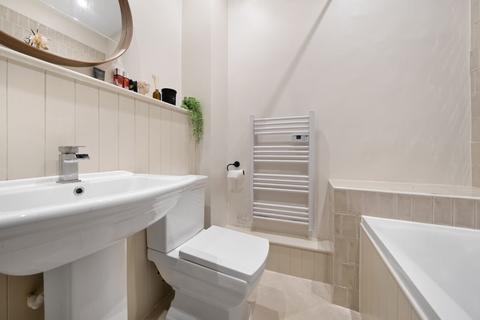 Flat 15, Prince Of Wales House Andover Road, Ludgershall, Andover, SP11 9LZ