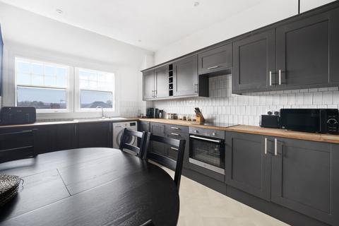 Flat 15, Prince Of Wales House Andover Road, Ludgershall, Andover, SP11 9LZ