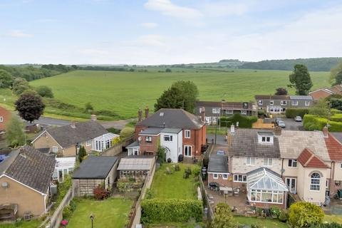 4 bedroom semi-detached house for sale, Butt Street, Ludgershall,