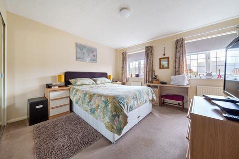 4 bedroom detached house for sale, Clover Gardens, Ludgershall,