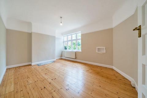 62 Aboyne Drive, London, SW20 0AL