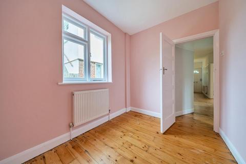 62 Aboyne Drive, London, SW20 0AL