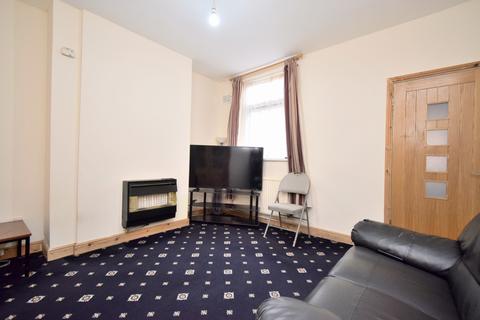 2 bedroom terraced house for sale, Stoughton Street South, Highfields, Leicester, LE2