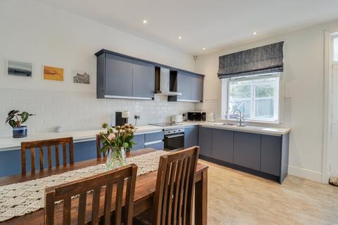 3 bedroom end of terrace house for sale, Rushton Street, Calverley, Pudsey, West Yorkshire, LS28