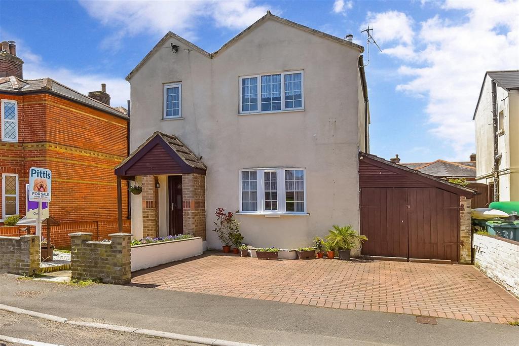 Ranelagh Road, Lake, Isle of Wight 3 bed detached house for sale £420,000