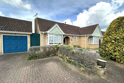 3 bedroom bungalow for sale, St. Johns Road, Ely, Cambridgeshire