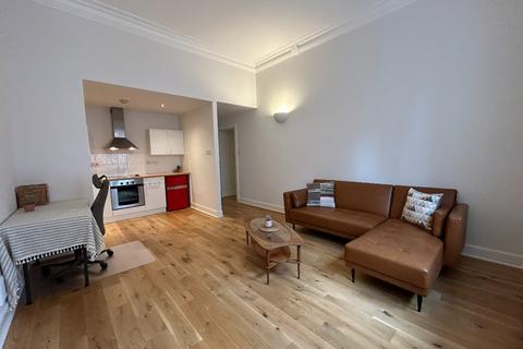 undefined, West Regent Street, City Centre, Glasgow, G2