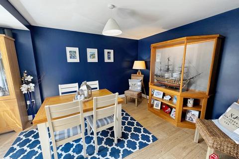 52 Bwlchygwynt, Llanelli, SA15 2AQ