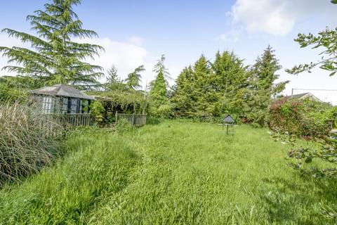 3 bedroom detached bungalow for sale, Brize Norton Road,  Minster Lovell,  OX29