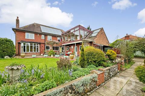 4 bedroom detached house for sale, Norwich Road, Norwich NR16