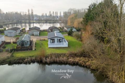 2 bedroom park home for sale, Billing Aquadrome Holiday Park