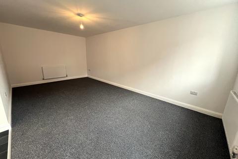 2 bedroom duplex to rent, Hallgate, Cottingham HU16