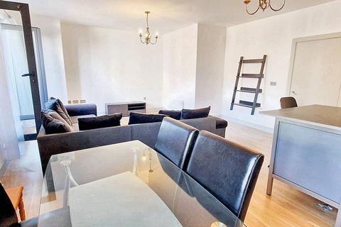 2 bedroom apartment to rent, Galleon Way, Cardiff CF10