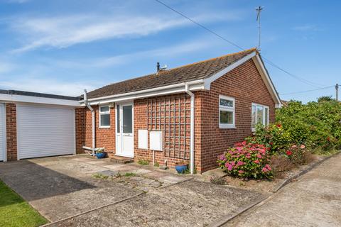 2 bedroom detached bungalow for sale, Brampton Close, Selsey, PO20