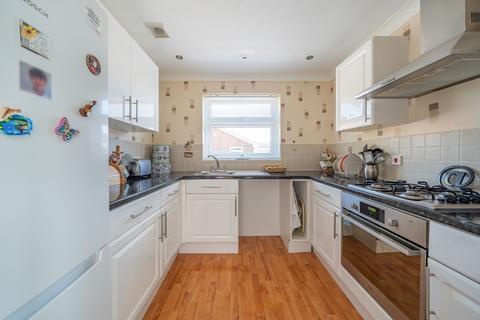 3 Brampton Close, Selsey, Chichester, PO20 0PX