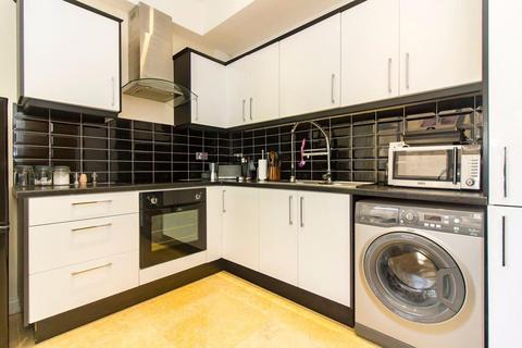 1 bedroom flat to rent, Sandgate Road, Albion House, CT20