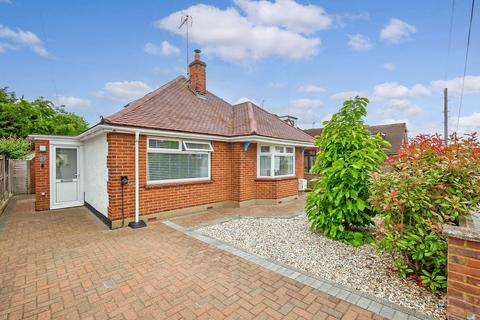 27 Wallace Crescent, Chelmsford, CM2 9QL