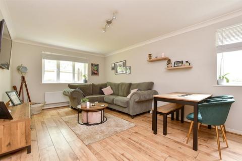 1 bedroom ground floor flat for sale, Roberts Way, Cranleigh, Surrey