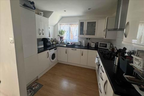 3 bedroom semi-detached house for sale, Mill Way, Feltham, Middlesex, TW14