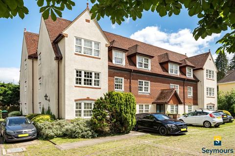 2 bedroom flat for sale, Cranley Manor, Guildford GU1