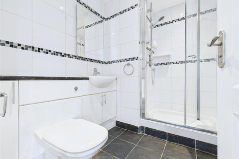 2 bedroom flat for sale, Cranley Manor, Guildford GU1