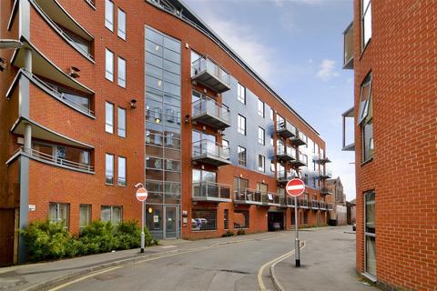 2 bedroom apartment to rent, Ahlux House, Leeds