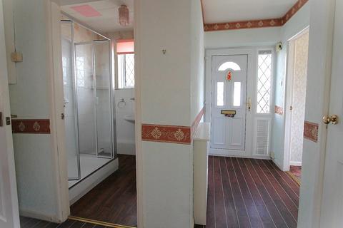 2 bedroom semi-detached bungalow for sale, Meriden Close, Wollaston, Stourbridge, DY8