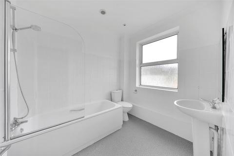 2 bedroom apartment for sale, Church Road, Bexleyheath, Kent, DA7